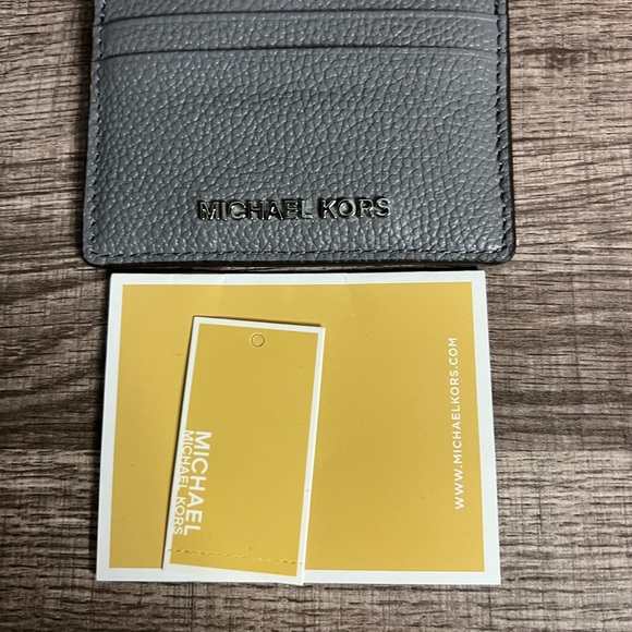 Michael Kors card holder - Picture 4 of 5